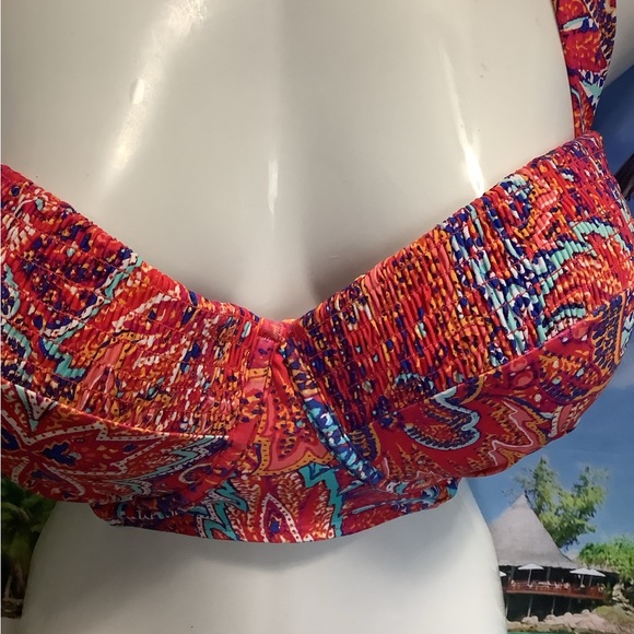 Sunsets bikini curve  top red blue turquoise size 18, large CD cup…nice …color - Picture 8 of 13